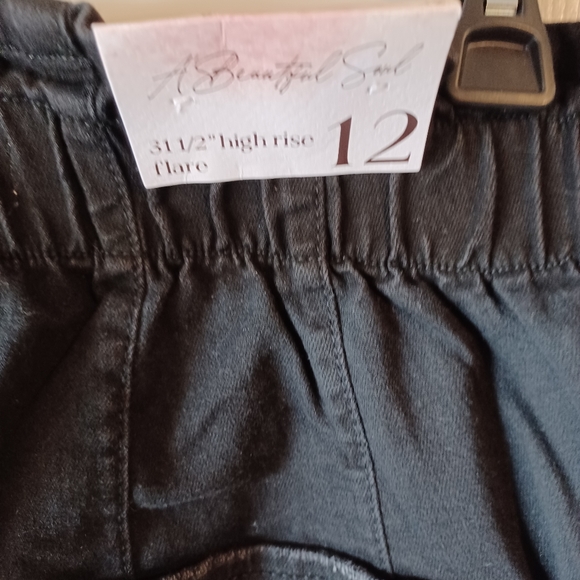 NWT A Beautiful Soul High Rise Flare Jeans 12 - Picture 3 of 5